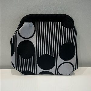 Black & White Geometric Knit Clutch